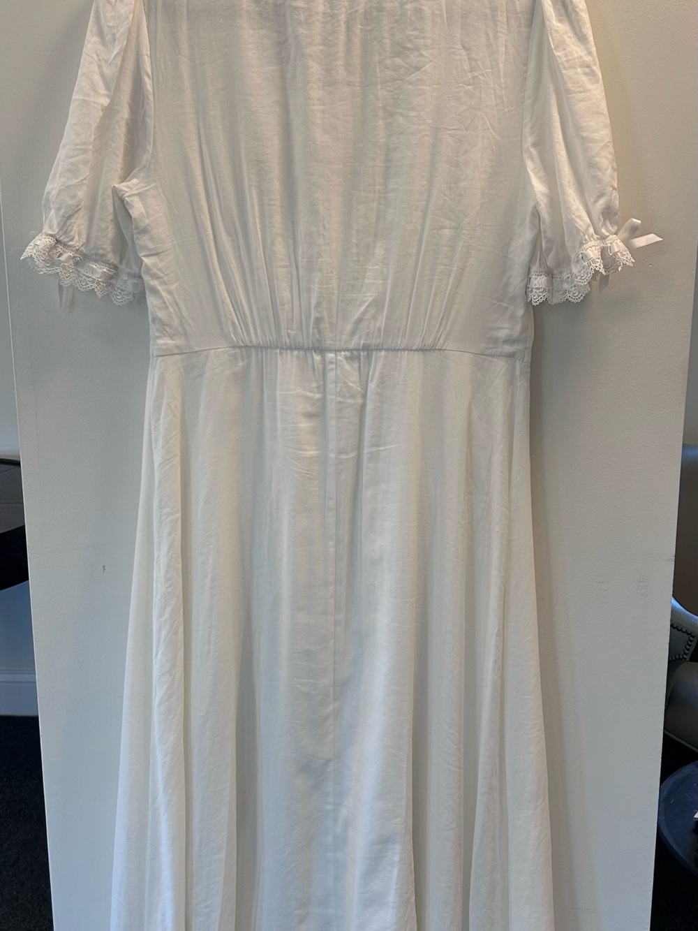 Reformation Ketra White Lace-Trim Button-Front dress - size 12 - Picture 4 of 9